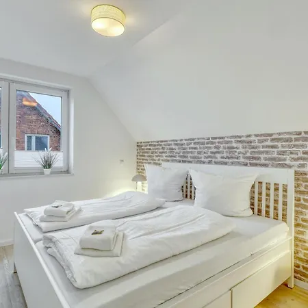 Modernes Mit Sauna *