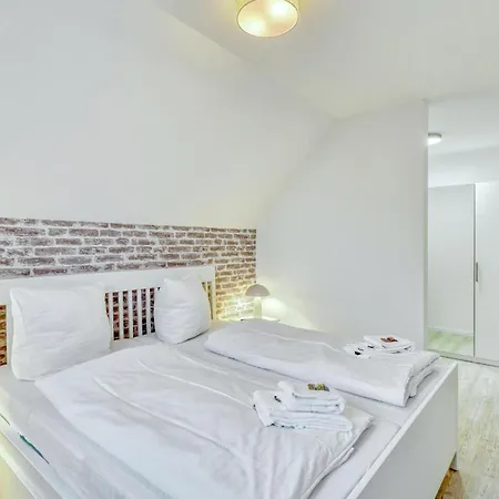 Modernes Mit Sauna Nyaraló *