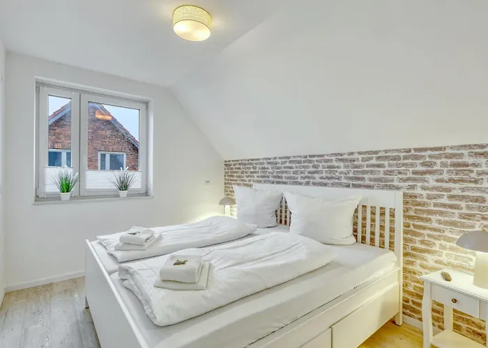 Modernes Mit Sauna *