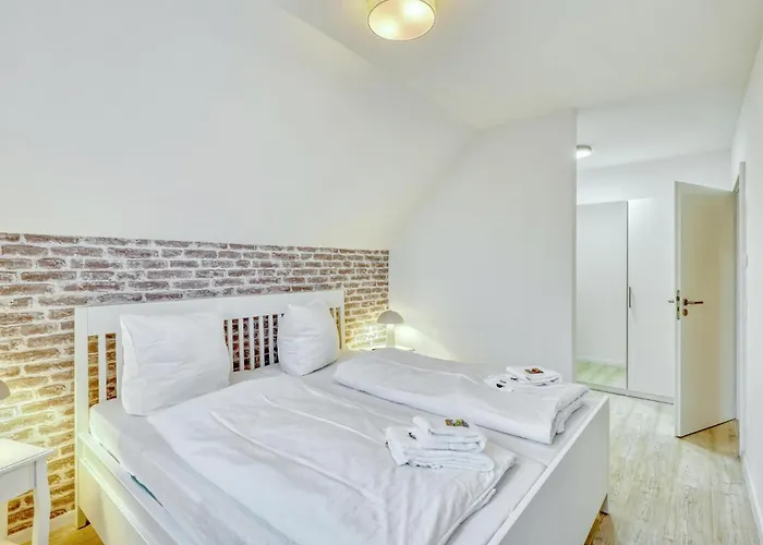 Modernes Mit Sauna Сasa de vacaciones *